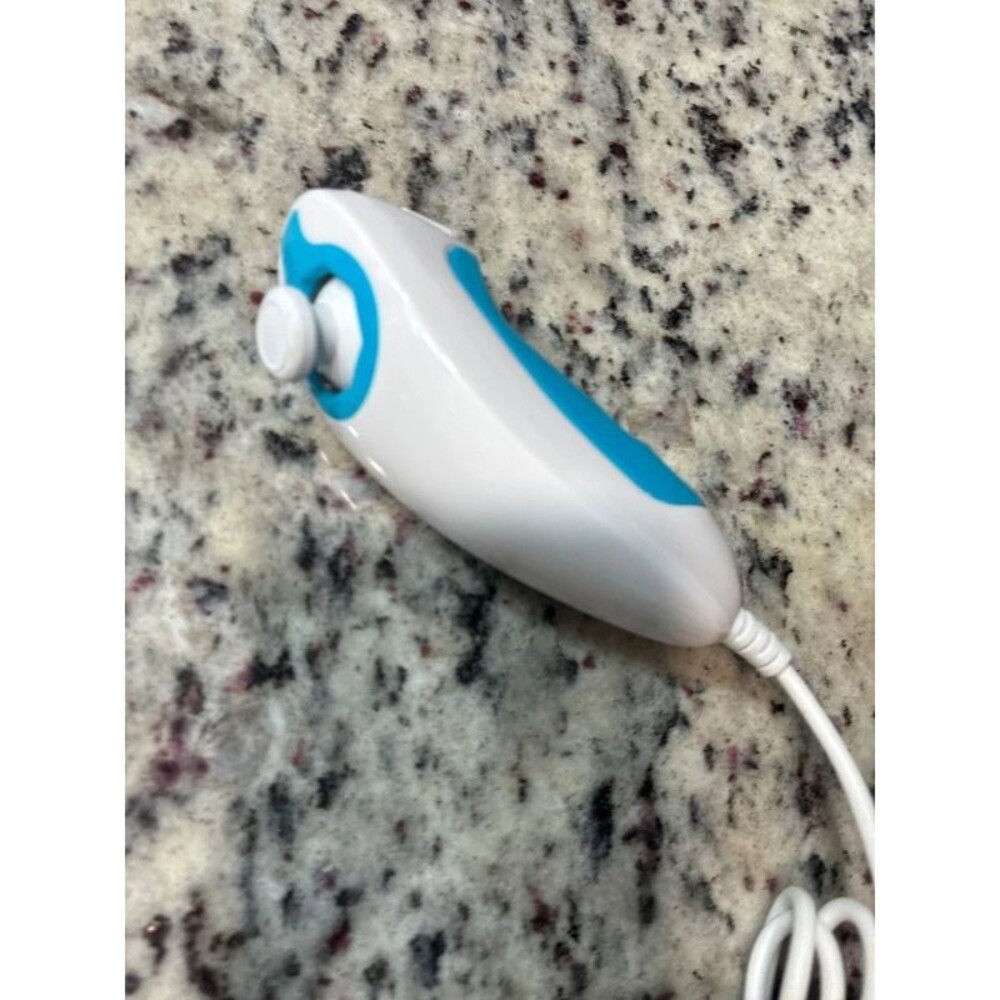 Gaming controller - Picture 4 of 7